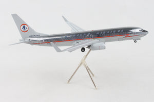 GEMINI200 AMERICAN 737-800 1/200 REG#N905NN FLAPS DOWN (**)