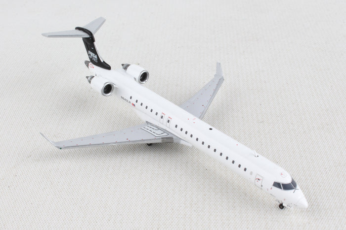 GEMINI MESA CRJ900ER 1/400 REG#N942LR (**)