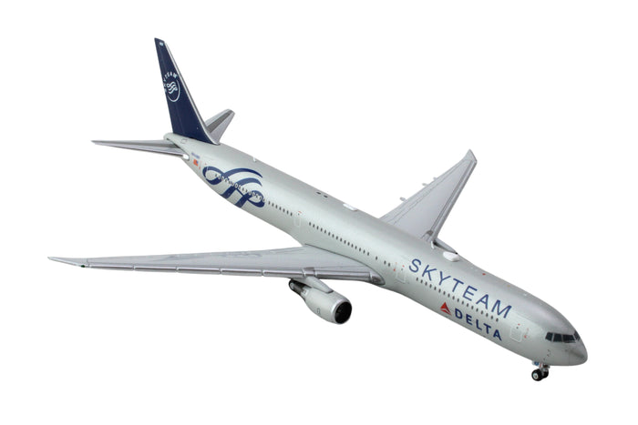 GEMINI DELTA 767-400ER 1/400 REG#N844MH SKYTEAM