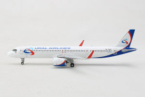 GEMINI URAL A321NEO 1/400 REG#RA-73800 (**)