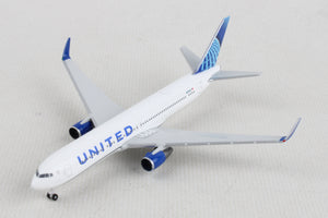 HERPA UNITED 767-300 1/500