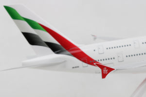 SKYMARKS EMIRATES A380-800 1/200 W/GEAR