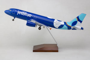 SKYMARKS JETBLUE A320 1/100 SPOTLIGHT W/WOOD STAND & GEAR