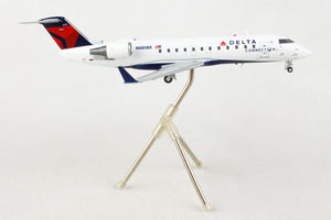 GEMINI200 DELTA CRJ200LR 1/200 REG#N685BR