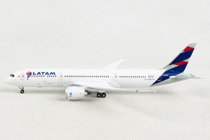 GEMINI LATAM 787-9 1/400 REG#CC-BGM