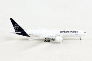 GEMINI LUFTHANSA CARGO 777-200LRF 1/400 REG#D-ALFA (**)