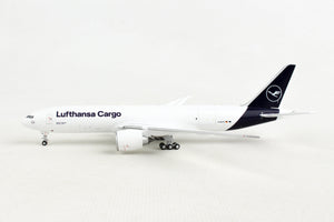 GEMINI LUFTHANSA CARGO 777-200LRF 1/400 REG#D-ALFA (**)