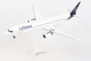 HERPA LUFTHANSA A321 1/200 DIE MAUS (**)