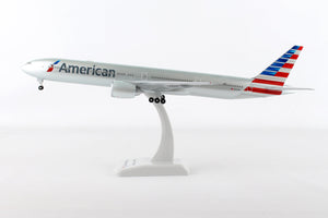 HOGAN AMERICAN 777-300 1/200 W/GEAR REG#N725AN W/RADOME