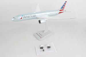 HOGAN AMERICAN 787-9 1/200 W/GEAR & WIFI RADOME REG#N820AL