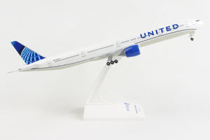 SKYMARKS UNITED 777-300 1/200 W/GEAR 2019 NEW LIVERY