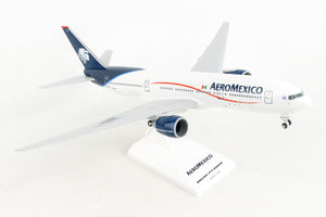 SKYMARKS AEROMEXICO B777-200ER 1/200 W/GEAR NEW COLORS