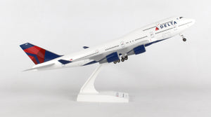 SKYMARKS DELTA 747-400 1/200 W/GEAR REG#N661US