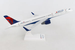 SKYMARKS DELTA 757-200 1/150 NEW LIVERY REG#N704X