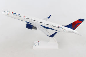 SKYMARKS DELTA 757-200 1/150 NEW LIVERY REG#N704X