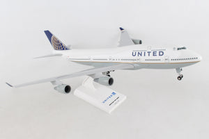 SKR614 SKYMARKS UNITED 747-400 1/200 W/GEAR POST CO MERGER - SkyMarks Models