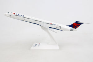 SKYMARKS DELTA MD-80 1/150