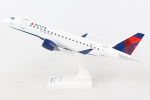 SKYMARKS DELTA ERJ175 1/100 REPUBLIC