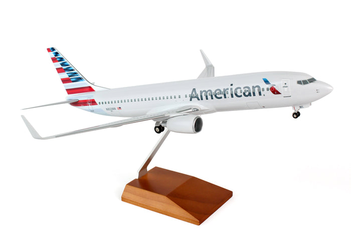 SKYMARKS AMERICAN 737-800 1/100 NEW LIVERY W/WOOD STAND&GEAR