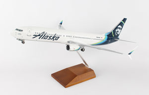 SKR8259 SKYMARKS ALASKA 737-900 1/100 NEW 2016 LIVERY W/WOOD STAND & GEAR - SkyMarks Models