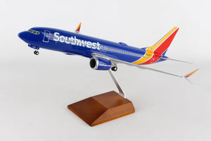 SKR8268 SKYMARKS SOUTHWEST 737-MAX8 1/100 W/WOOD STAND & GEAR - SkyMarks Models