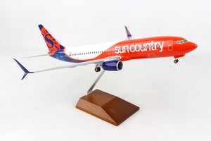 SKYMARKS SUN COUNTRY 737-800 1/100 W/GEAR & STAND