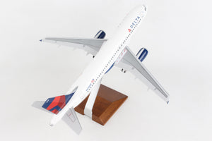 SKYMARKS DELTA A320 1/100 W/WOOD & GEAR