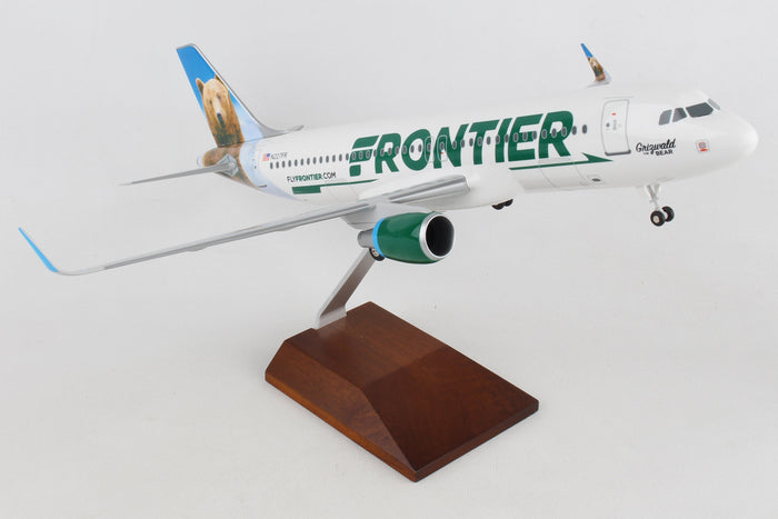 SKYMARKS FRONTIER A320 1/100 W/GEAR & WOOD STAND W/SHARKLETS