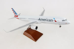 SKR8422 SKYMARKS SUPREME AMERICAN A321NEO 1/100 W/WOOD STAND & GEAR - SkyMarks Models