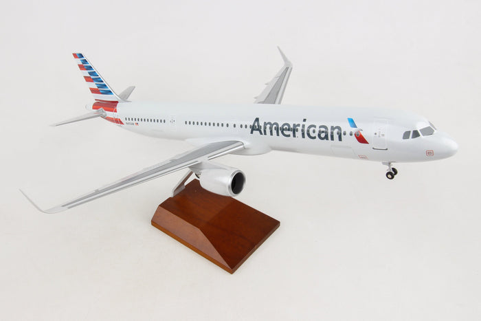 SKYMARKS AMERICAN A321NEO 1/100 W/WOOD STAND & GEAR