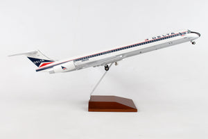 SKYMARKS DELTA MD-80 1/100 WIDGET LIVERY W/WOOD STAND & GEAR