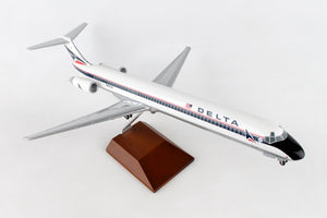 SKR8602  SKYMARKS DELTA MD-80 1/100 WIDGET LIVERY W/WOOD STAND & GEAR - SkyMarks Models