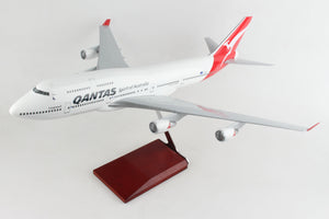 SKYMARKS QANTAS 747-400 1/100 NO GEAR