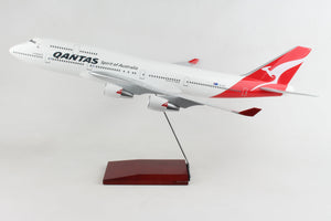 SKYMARKS QANTAS 747-400 1/100 NO GEAR