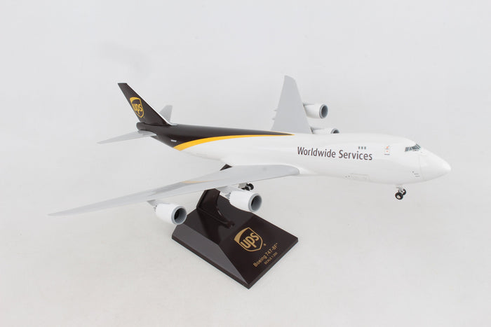 SKYMARKS UPS 747-8F 1/200 W/GEAR